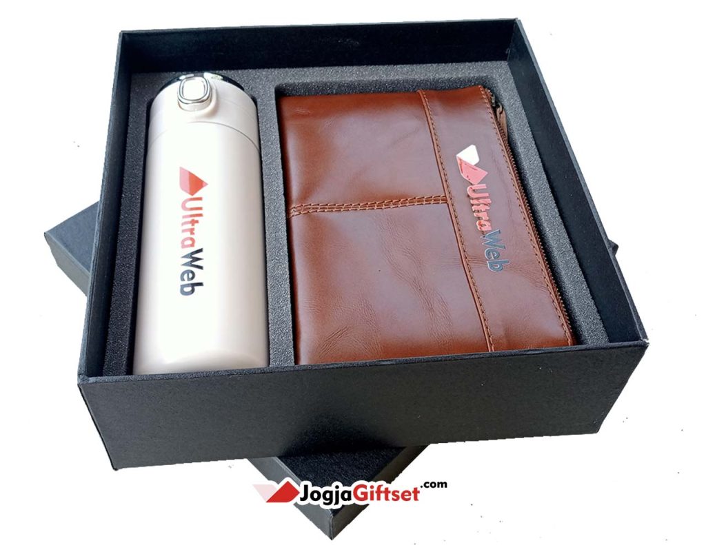 Giftset Tumbler LED dan Pouchbag kulit sapi
